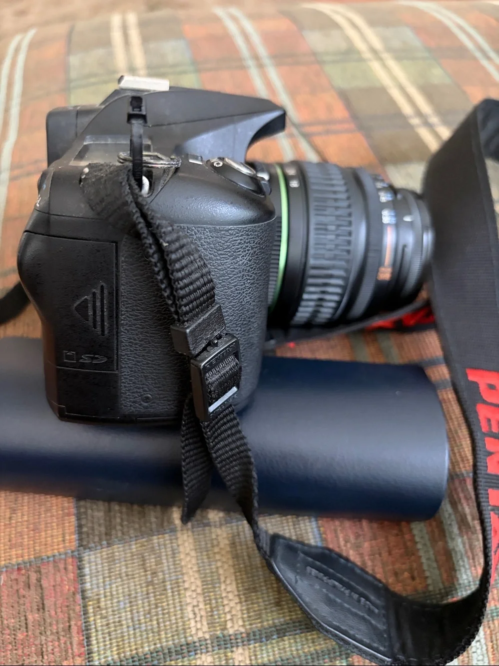 Pentax K 100 DDSLR camera plus original Pentax 18–55 mm kit lens. Tested working